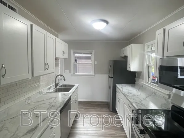 304 E Frances Ave, Peoria Heights, IL 61616