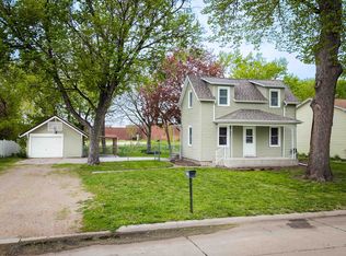 1001 N 3rd St, Norfolk, NE 68701
