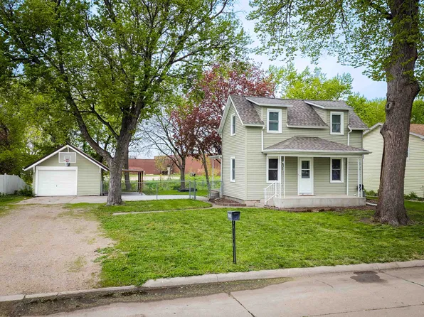 1001 N 3rd St, Norfolk, NE 68701