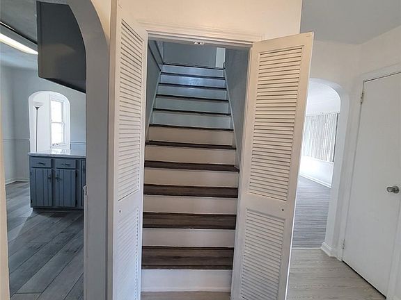 5th image of 3140 Curry St