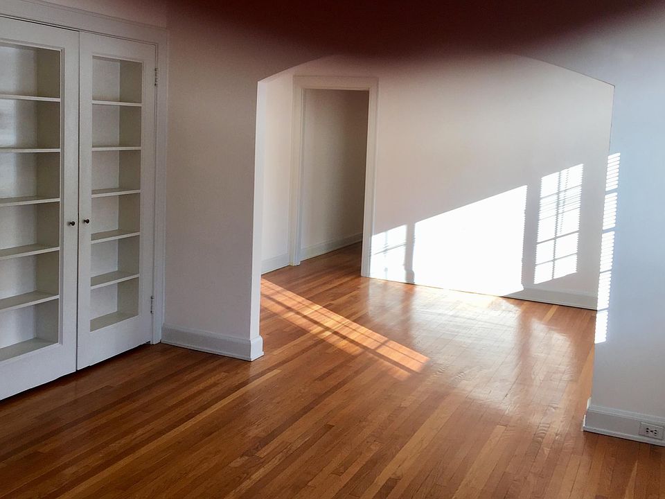 1st image of 3542 Vista Ave
