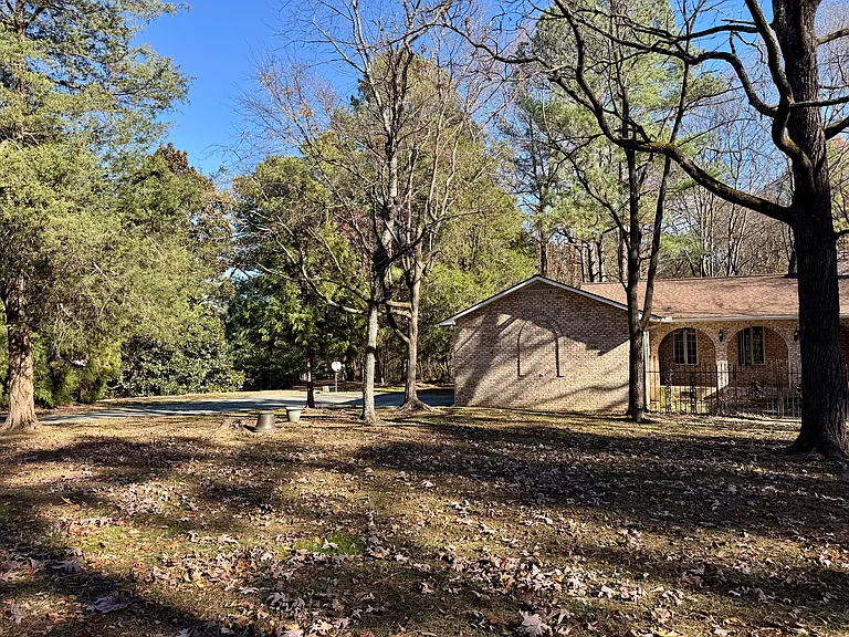 11200 Centaur Rd — Photo 3