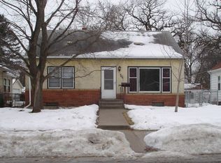1105 Kingsford St, Saint Paul, MN 55106