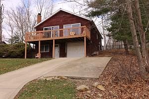 1st image of 418 Greenacre Cir