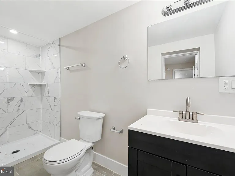 2310 Tasker St — Photo 12