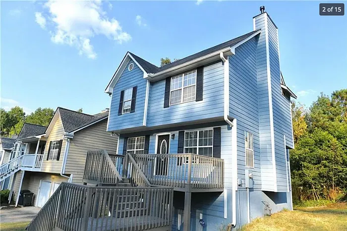 3 bed, 2.5 bath, 1473 sqft, $2,145 — Photo 2