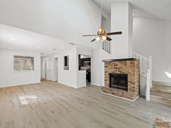 2838 Villager Cir, Pensacola, FL 32504