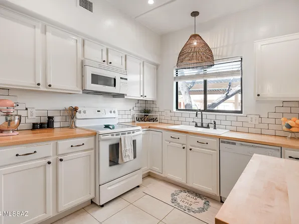 3759 E Flower St, Tucson, AZ 85716