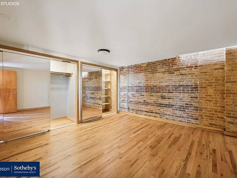 2650 W Belden Ave #38-J — Photo 18