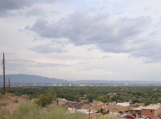 714 Palisades Dr NW, Albuquerque, NM 87105