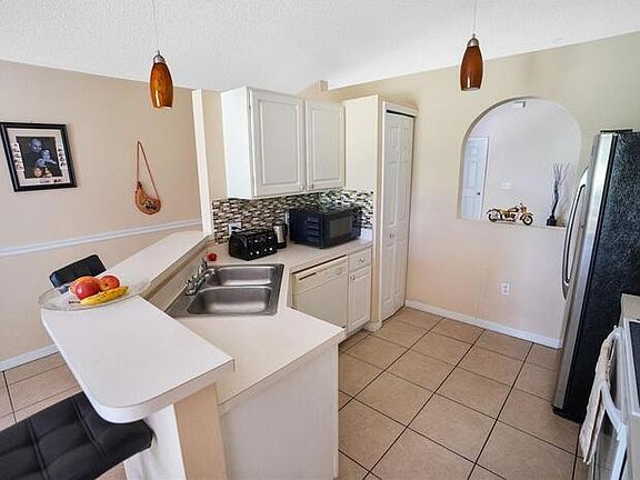 5th image of 448 Delicata Dr