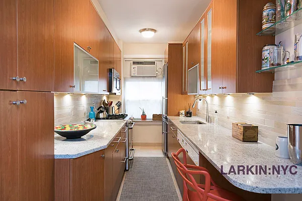 Sold by LARKIN: NYC | media 6
