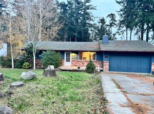 746 NW Cathlamet Dr, Oak Harbor, WA 98277