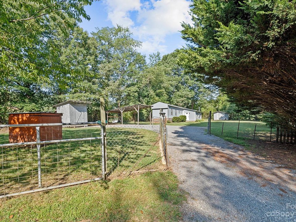 112 Paradise Court Ln, Candler, NC 28715 Zillow