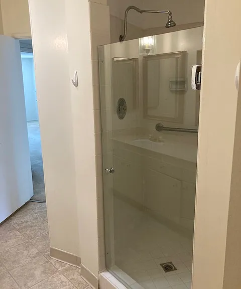 Guest Bath Rm Shower