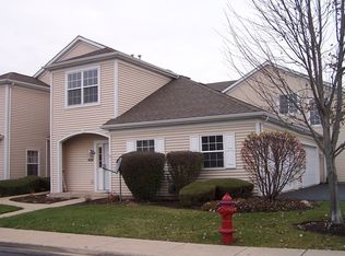 3013 Covered Bridge Way, Joliet, IL 60435