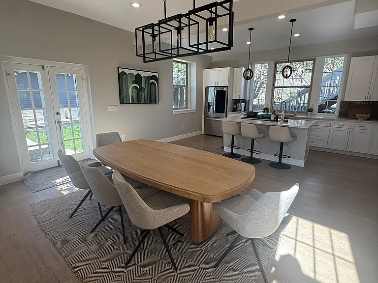 2817 W 33rd Ave — Photo 24