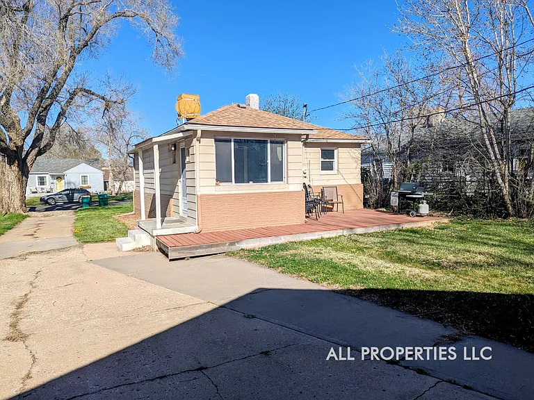 4544 S Grant St — Photo 32
