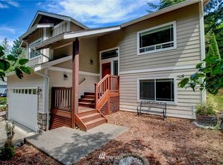 18 Fairway Ln, Bellingham, WA 98229
