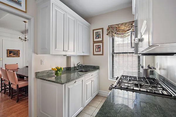 Sold by Stribling | media 16