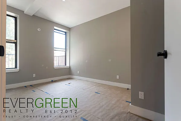 Rented by Pinn Realty | media 13