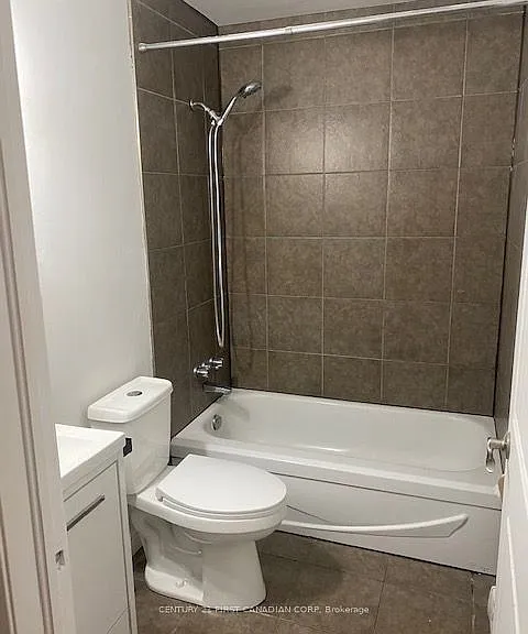 177 Kent St #2 — Photo 5