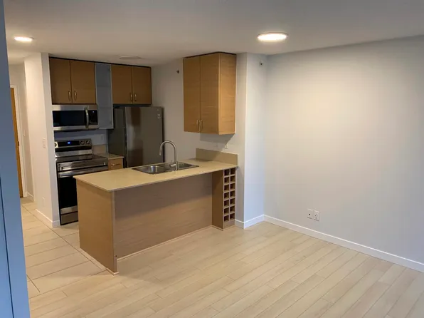 909 Mainland St #908, Vancouver, BC V6B 1S3