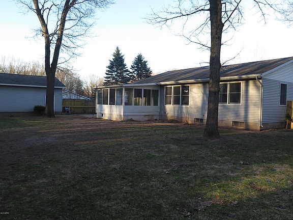 3rd image of 235 Vashti Ln