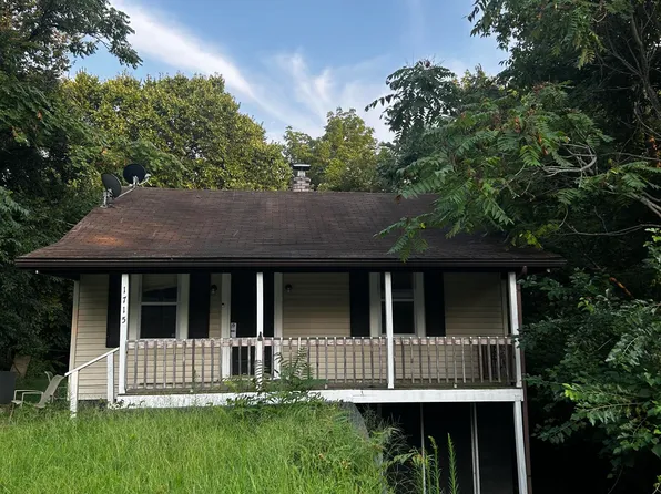 1715 Mississippi St, Jefferson City, MO 65101