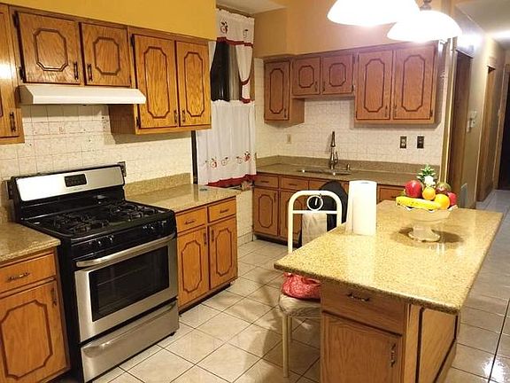 5th image of 1007 N Damen Ave APT 1