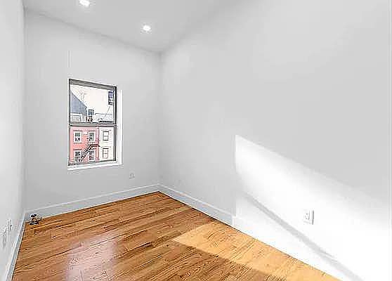 5th image of 182 Avenue A
