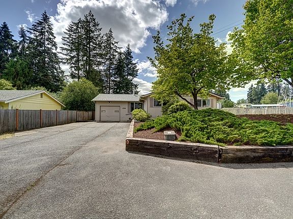 2nd image of 12308 108th Avenue Ct E
