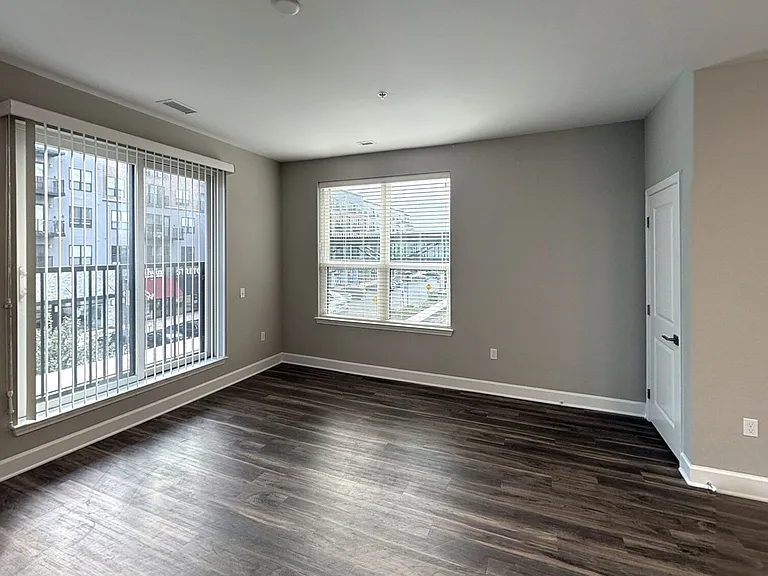 Residences at The Promenade — Photo 125