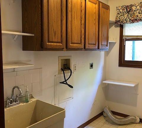 4th image of 3453 Live Oak Pl