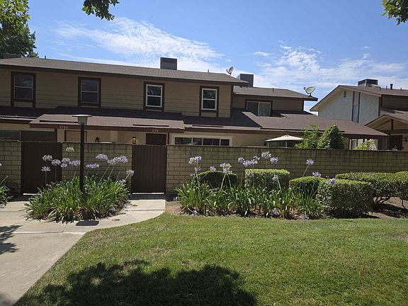 3rd image of 2104 S Mountain Ave