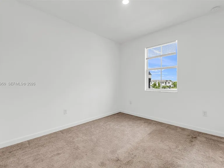 1791 SE 27th Ter #1791 — Photo 12