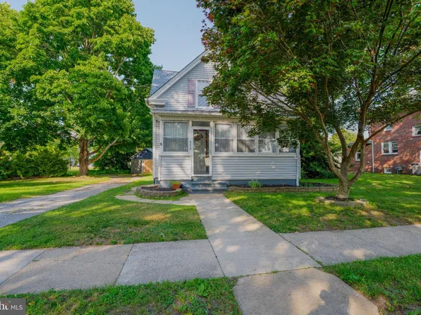 579 N Delaware St, Paulsboro, NJ 08066