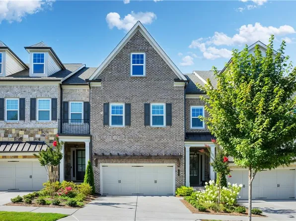 11 Ganel Ln, Alpharetta, GA 30009