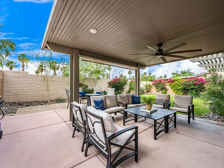 84131 Azzura Way — Photo 24