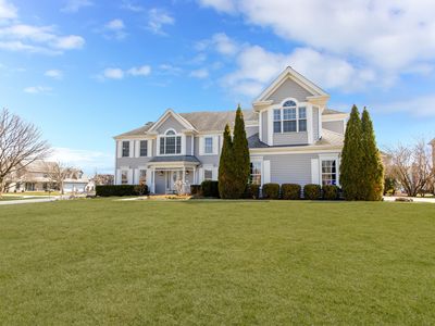 38 Christina Cir, Wheaton, IL, 60189
