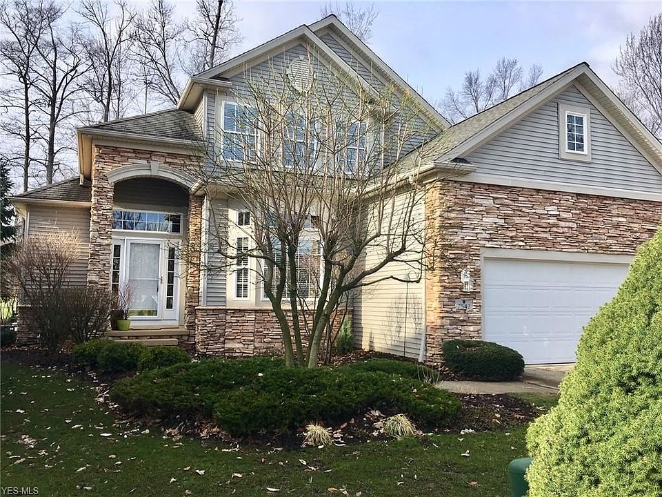 1st image of 7542 W Pond Ct #82