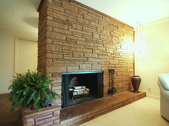 4th image of 6715 Brookshire Dr