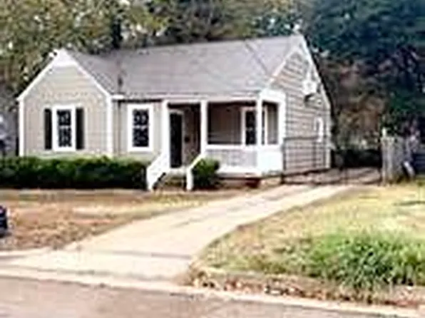 358 E Ridgeway St, Jackson, MS 39206