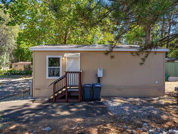 4th image of 12125 Lake Blvd #61