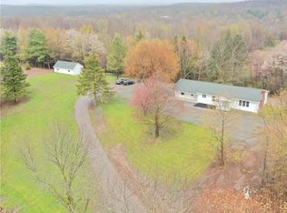 4650 Rushmore Rd, Palmyra, NY 14522