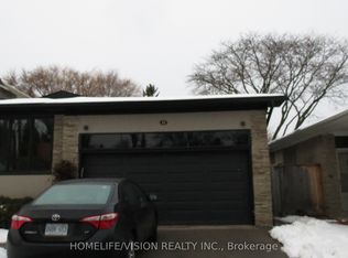 12 Burleigh Heights Dr, Toronto, ON M2K1Y7