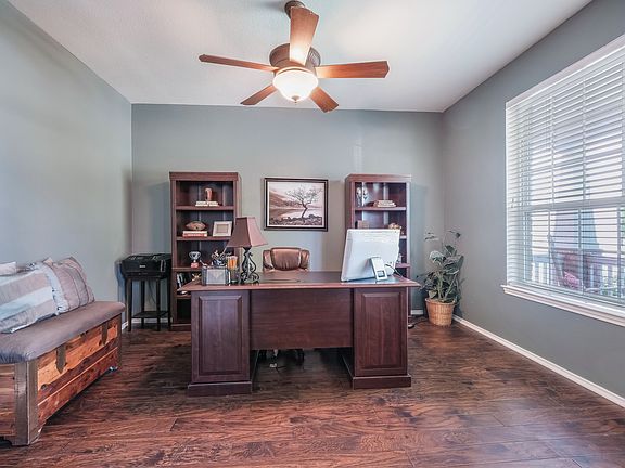 4th image of 206 Turnberry Dr