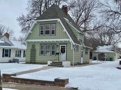 913 N Broadway St, Watertown, SD, 57201