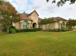 2001 Lauren Dr, Spicewood, TX 78669