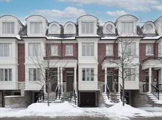 9 Johnson Farm Ln, Toronto, ON M2N0G6